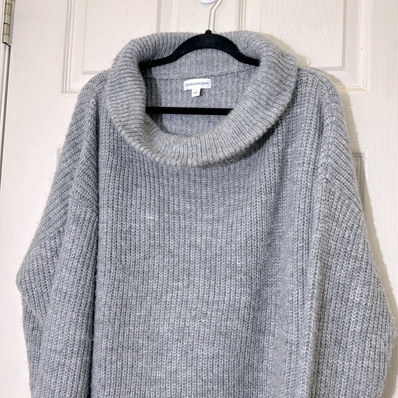 CALVIN KLEIN Women’s Gray Sweater Size Large Scoop Neck - Picture 3 of 7